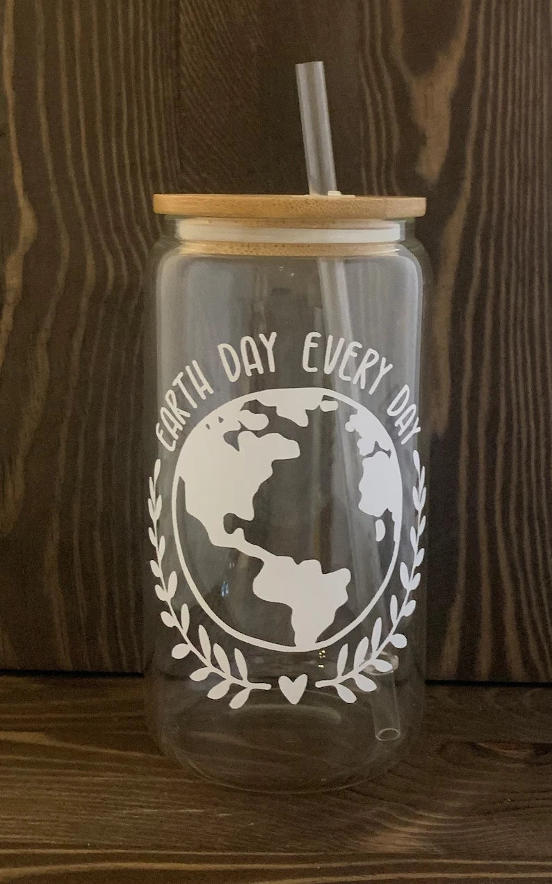 HMD Earth Day Every Day 16 oz Glass Can Tumbler with Bamboo Lid and Straw. | eBay