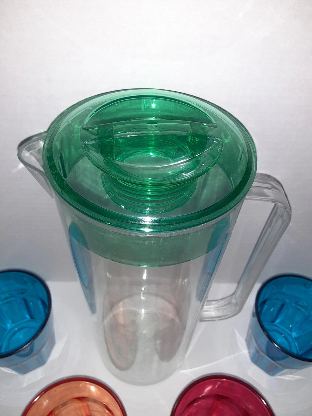 True Living 2 Qt Pitcher W/Lid & 4-8oz Cups Multi Colored Plastic Set NEW | eBay