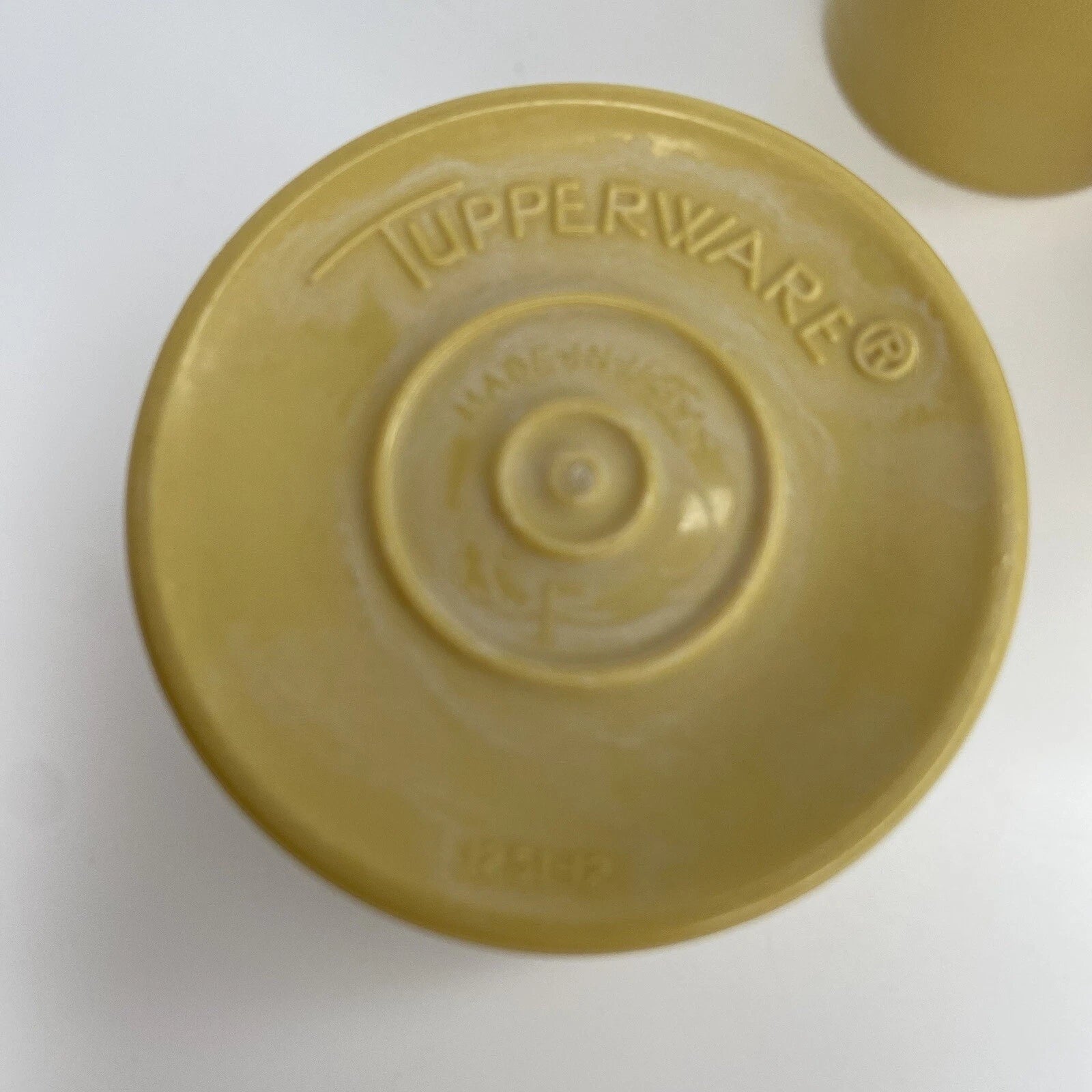 Vintage TUPPERWARE Juice Cups/Tumblers Set of 3 Mustard Yellow #1251 6 ounce | eBay