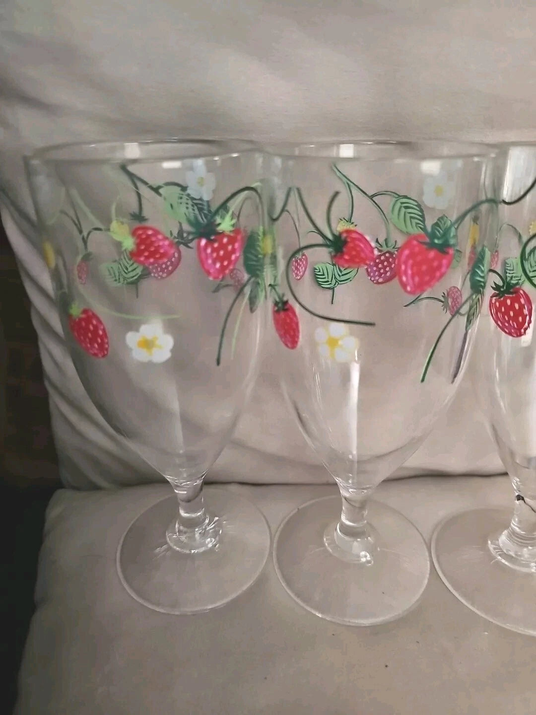 Hand Painted Strawberries Plastic Wine Goblets Set Of 4 | eBay