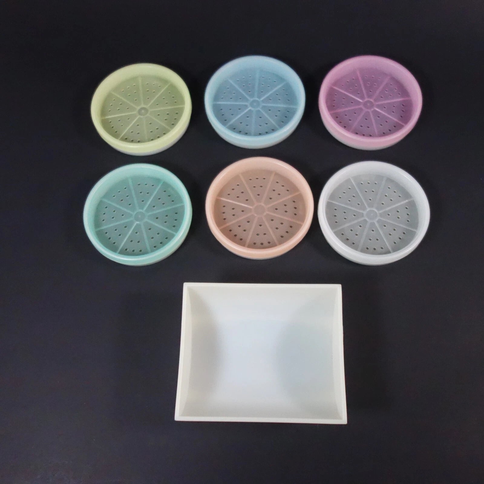Tupperware Wagon Wheel Coasters 567 Caddy Rack Holder Foam Set of 6 Vintage | eBay