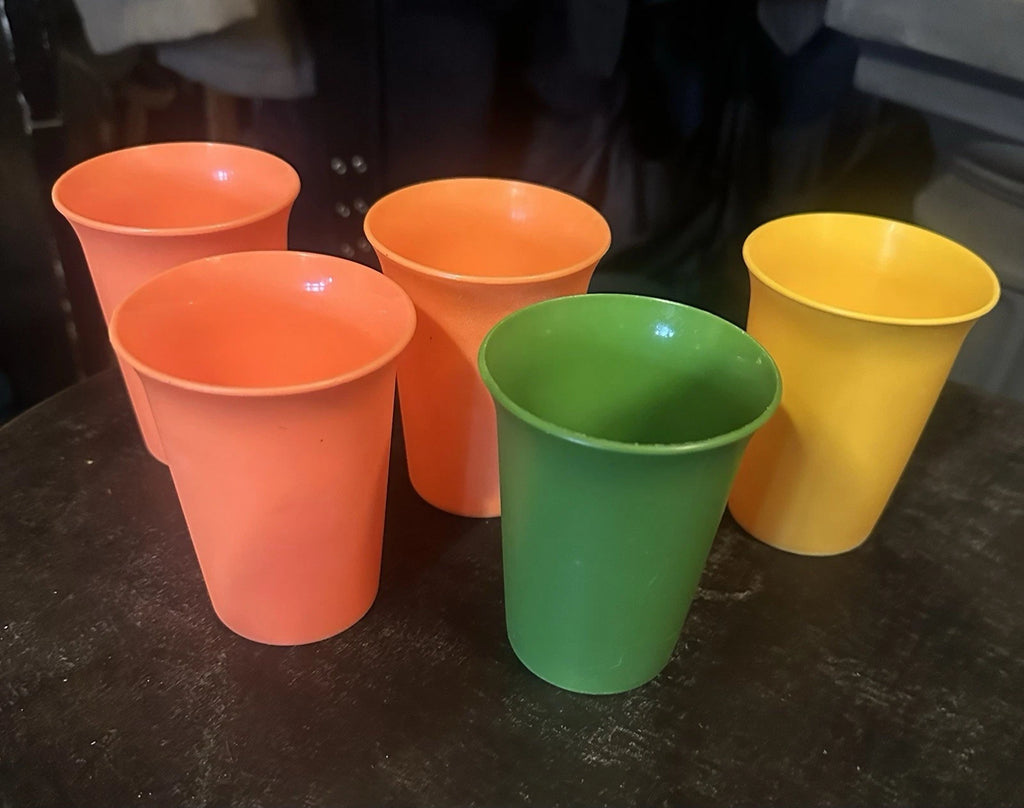 Set Of 5 Vintage Tupperware 6 Oz. Cups With Lids | eBay