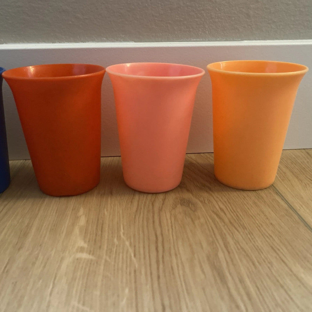 Vintage Tupperware Set of 6 Bell Tumblers 7oz #109 Toddler Cups Made in USA | eBay