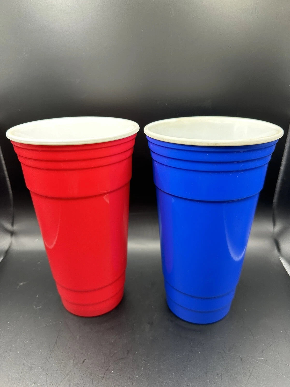 2 Hard Plastic 24 oz Blue Reusable Plastic Party Cups Red And Blue | eBay