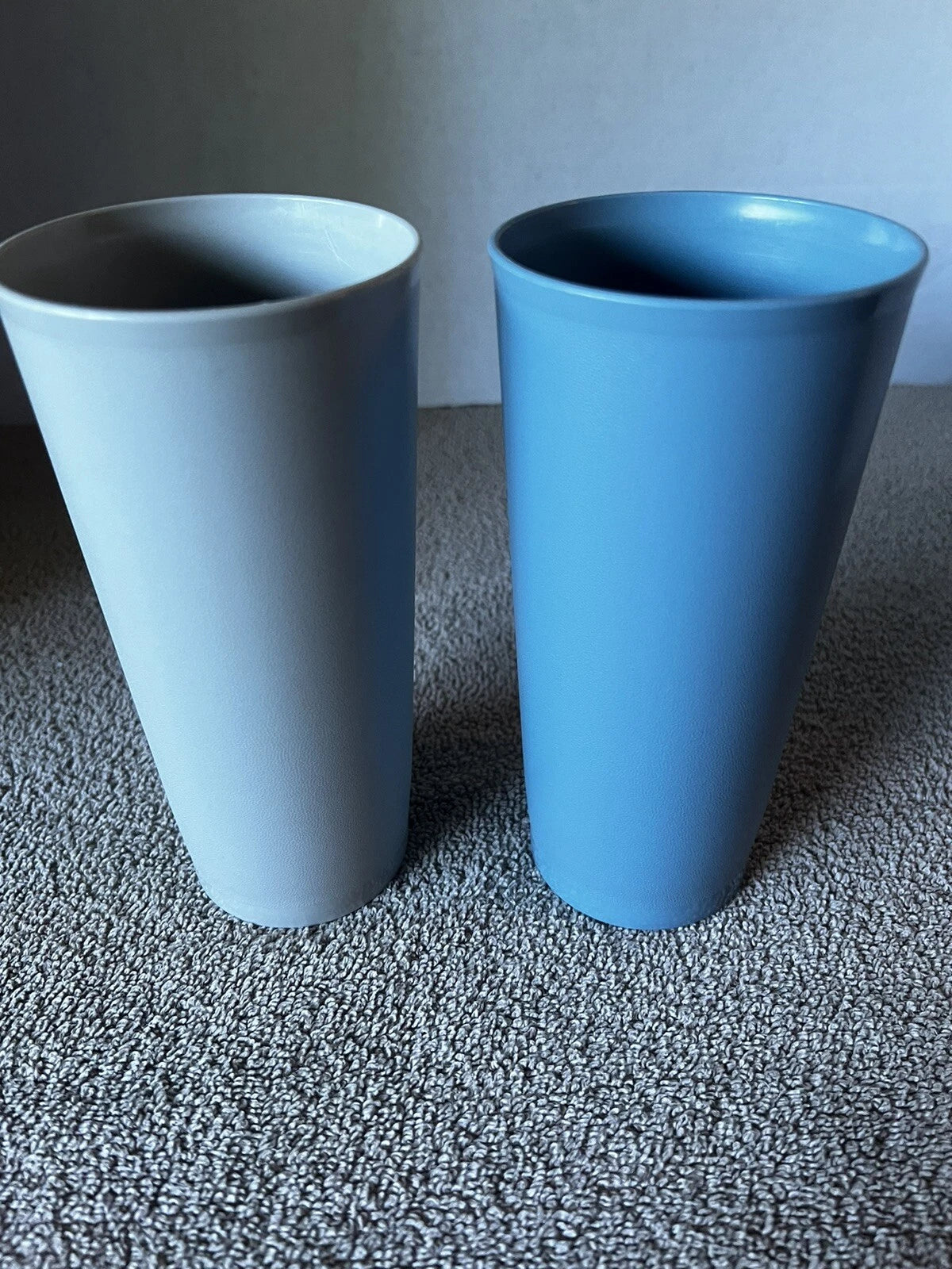 2 Tupperware 1348 16oz Tumblers Blue And Gray | eBay