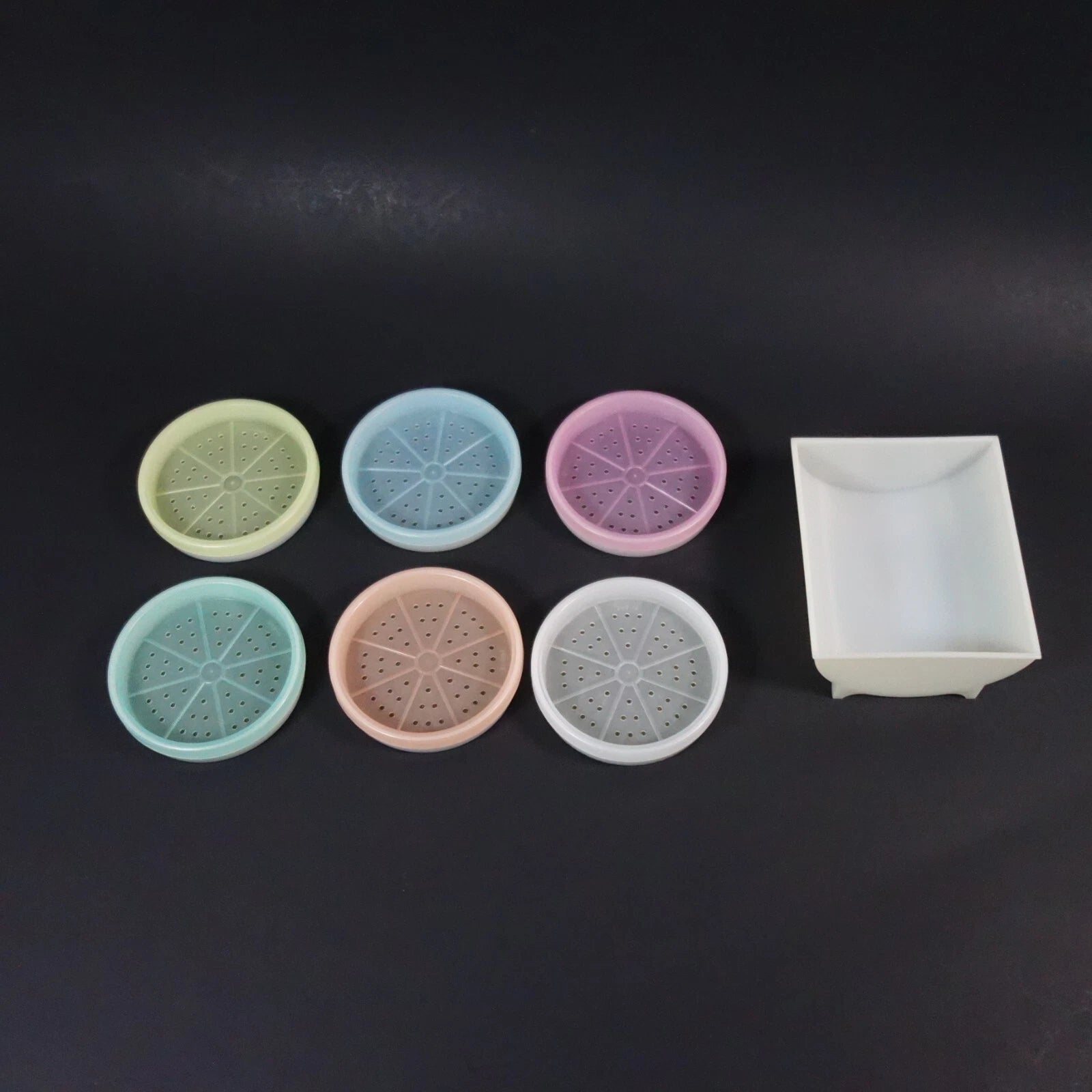 Tupperware Wagon Wheel Coasters 567 Caddy Rack Holder Foam Set of 6 Vintage | eBay