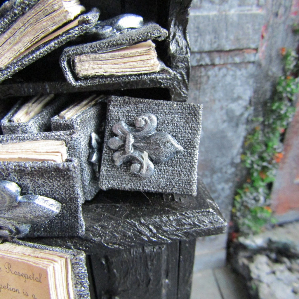 SET Dollhouse miniature Halloween Book and Potion Witch fairy accessory 1/12 1/6 | eBay