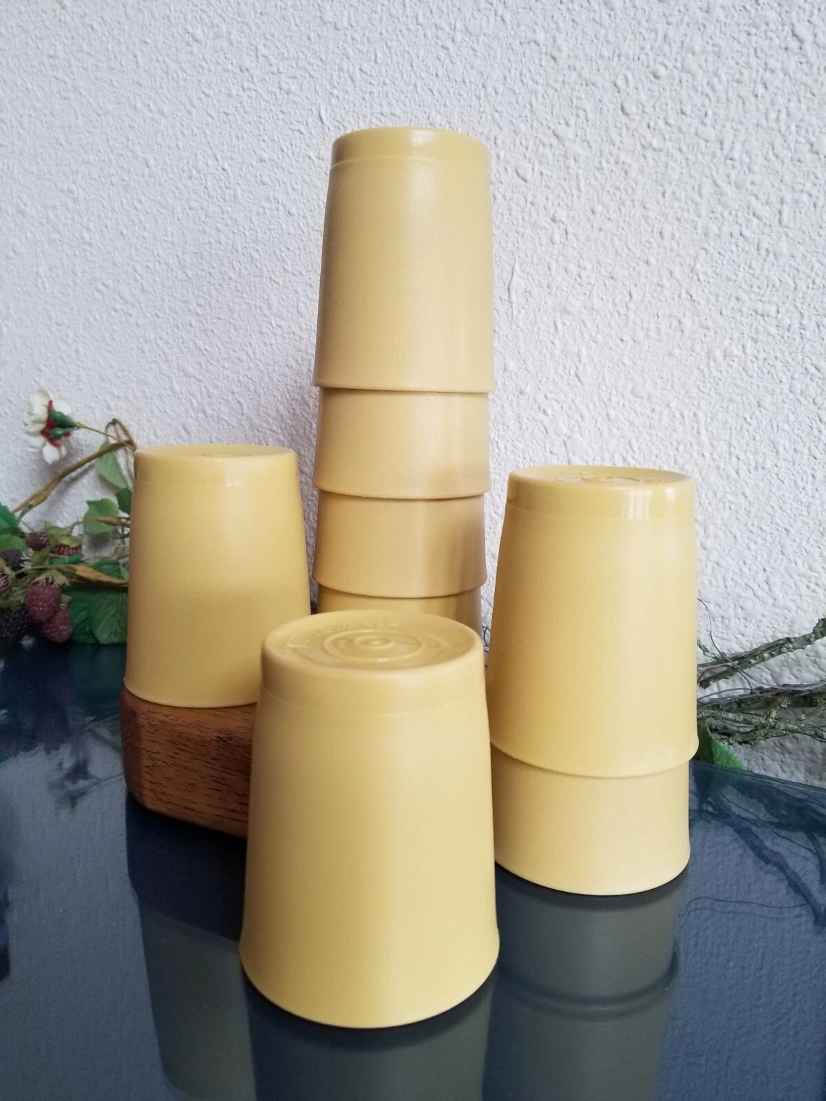 Vintage Set of 8 Tupperware Harvest Gold 6 oz Tumblers Cups #1251 Orange juice | eBay