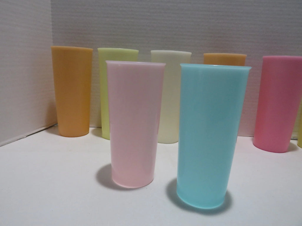 VTG TUPPERWARE 12 OZ & 8 OZ TUMBLERS 6-12 OZ/2-8OZ 1970'S PASTELS TOTAL SET OF 8 | eBay