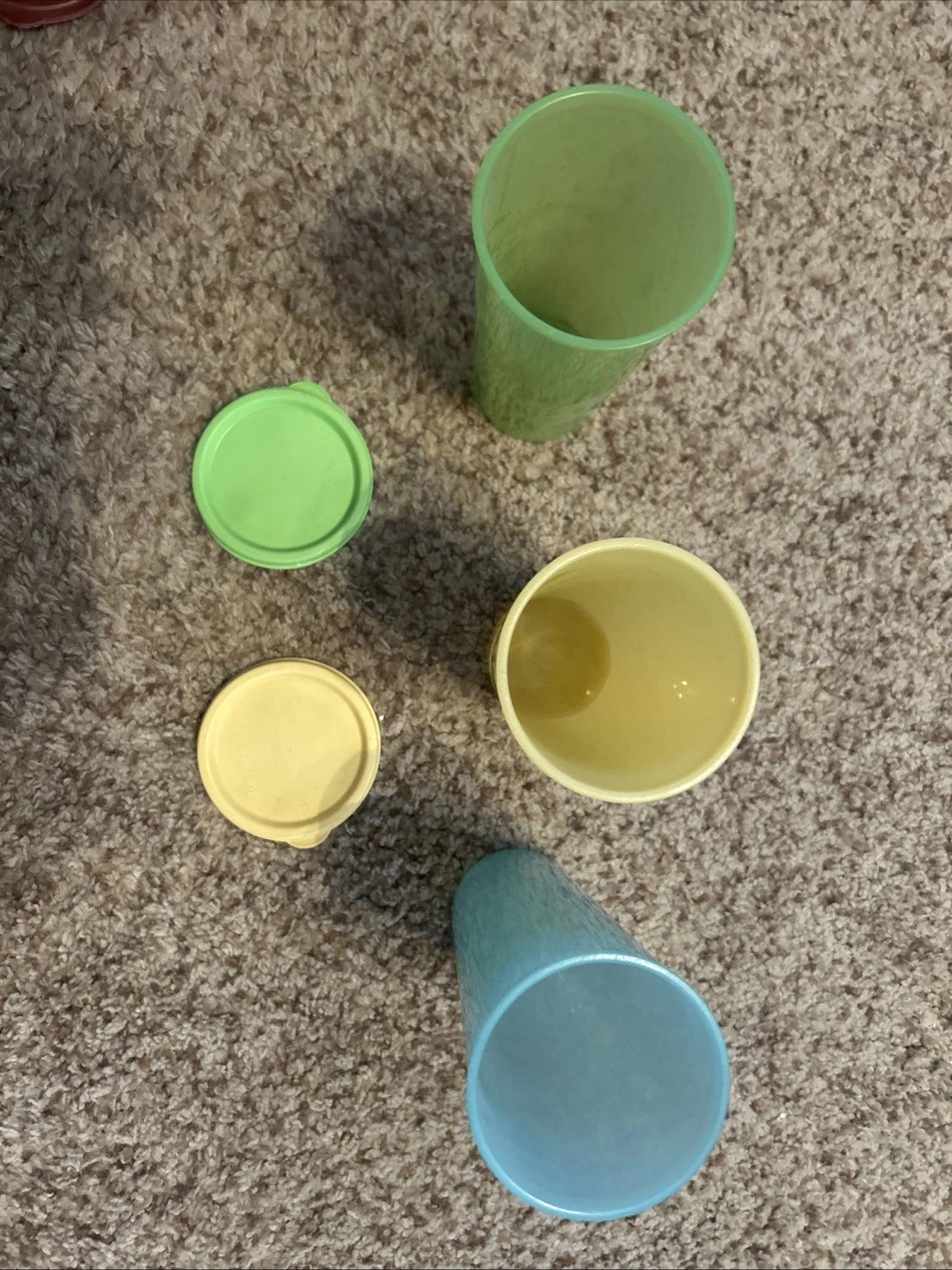 Tupperware Set Of 3 Tall Glasses 16 oz With 2 Lids 5107A-4/5107A-6 | eBay