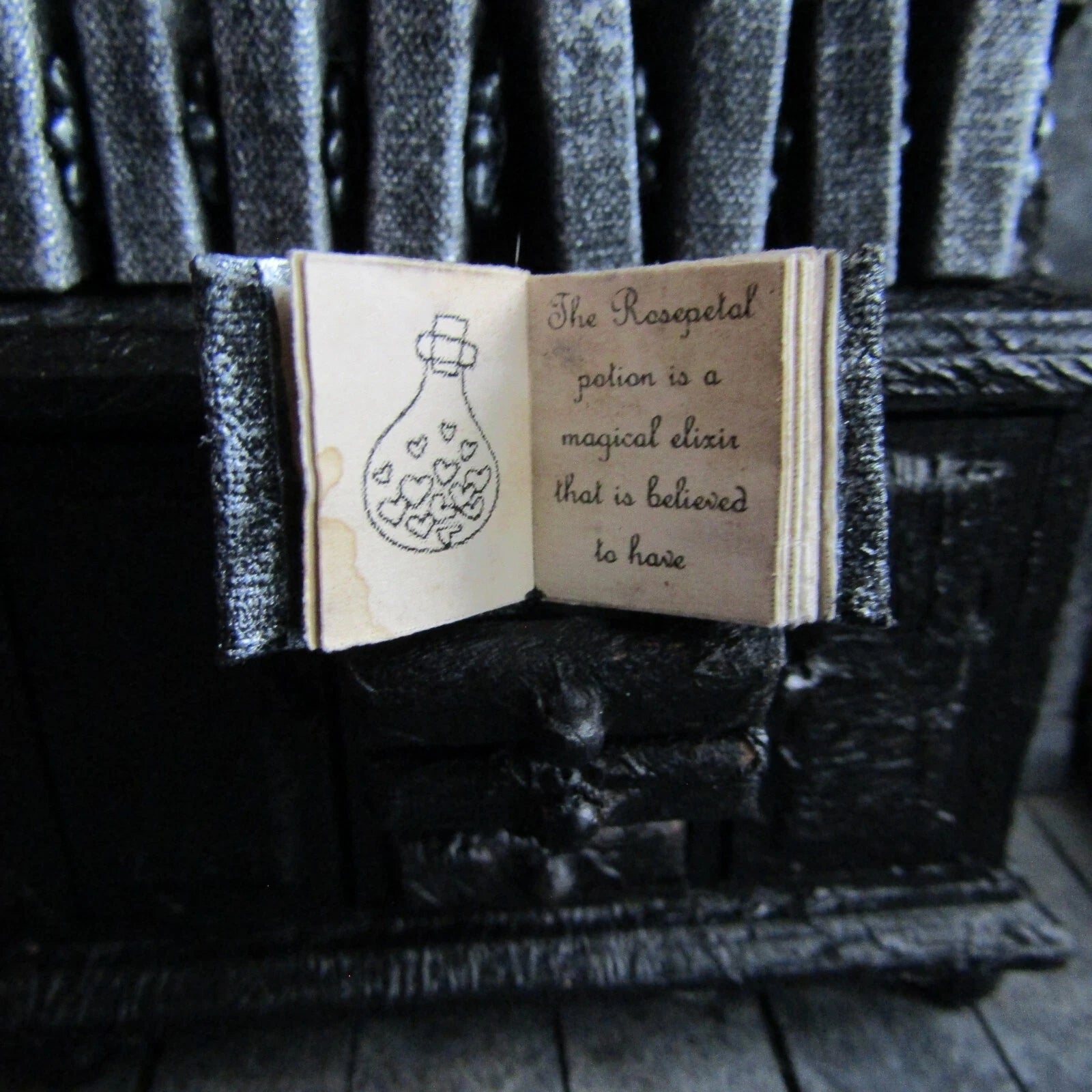 SET Dollhouse miniature Halloween Book and Potion Witch fairy accessory 1/12 1/6 | eBay